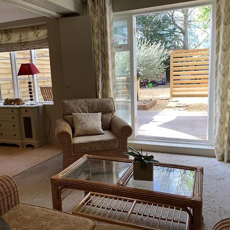 Cedar House Boutique B&B Burton  ภายนอก รูปภาพ
