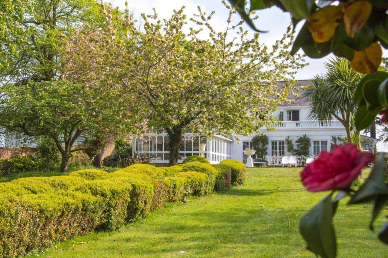 Cedar House Boutique B&B Burton  ภายนอก รูปภาพ