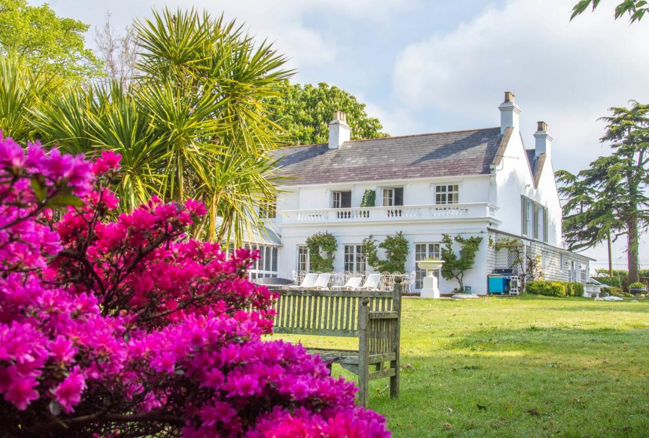 Cedar House Boutique B&B Burton  ภายนอก รูปภาพ