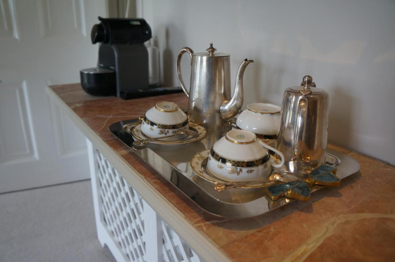 Cedar House Boutique B&B Burton  ภายนอก รูปภาพ