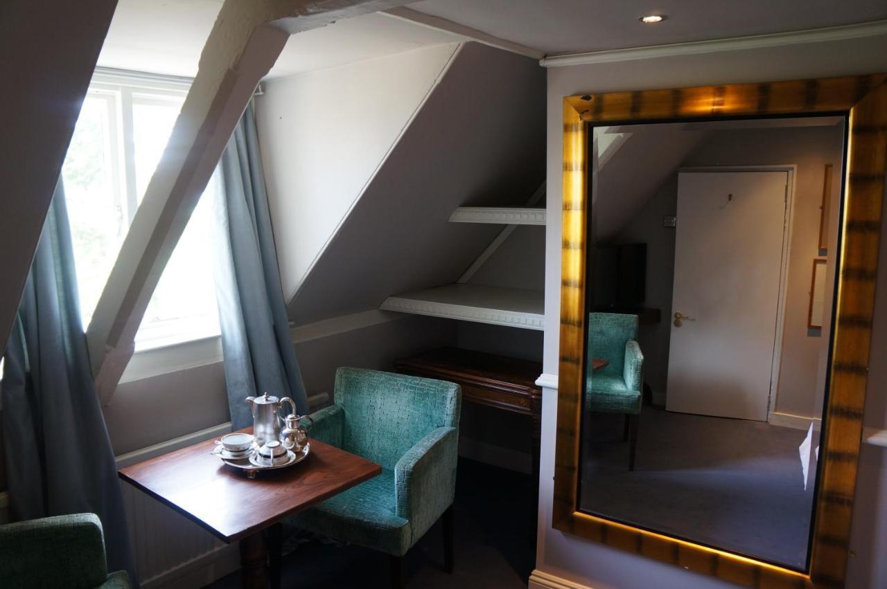 Cedar House Boutique B&B Burton  ภายนอก รูปภาพ