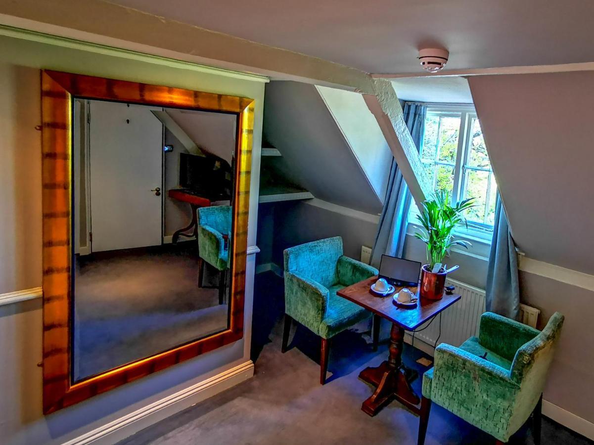Cedar House Boutique B&B Burton  ภายนอก รูปภาพ