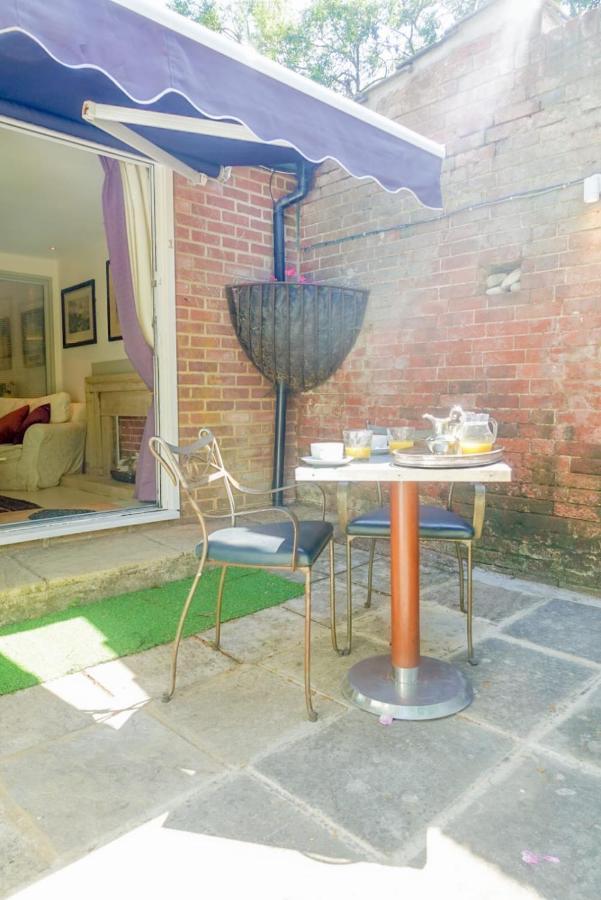 Cedar House Boutique B&B Burton  ภายนอก รูปภาพ
